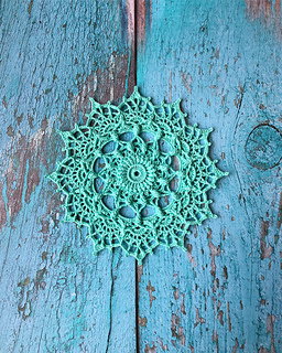 Holly pattern by Viktoriia Gul