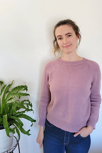 Real Easy Raglan by Emily Bolduan